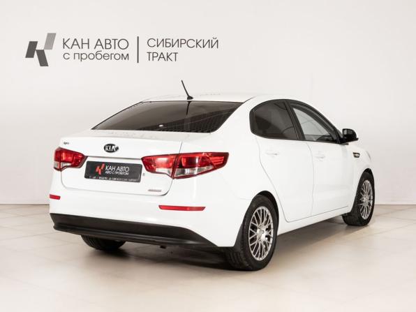Kia Rio III Рестайлинг с пробегом 2016 года, цена 980 000 рублей, 175600 км, седан, Автокод Объявления
