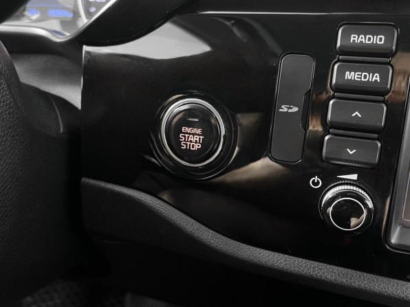Kia Rio IV с пробегом 2019 года, цена 1 399 000 рублей, 152831 км, седан, Автокод Объявления