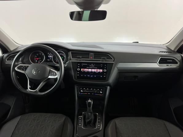Volkswagen Tiguan II Рестайлинг с пробегом 2021 года, цена 2 920 000 рублей, 36448 км, внедорожник, Автокод Объявления