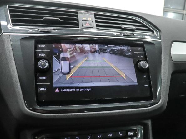 Volkswagen Tiguan II с пробегом 2020 года, цена 3 000 000 рублей, 25197 км, внедорожник, Автокод Объявления