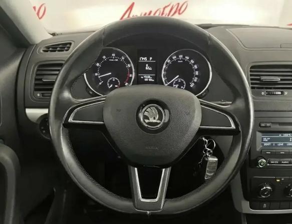 Skoda Yeti I Рестайлинг с пробегом 2014 года, цена 1 169 000 рублей, 108091 км, внедорожник, Автокод Объявления
