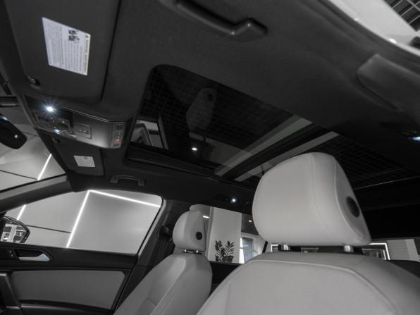 Volkswagen Tiguan II с пробегом 2020 года, цена 3 200 000 рублей, 132125 км, внедорожник, Автокод Объявления