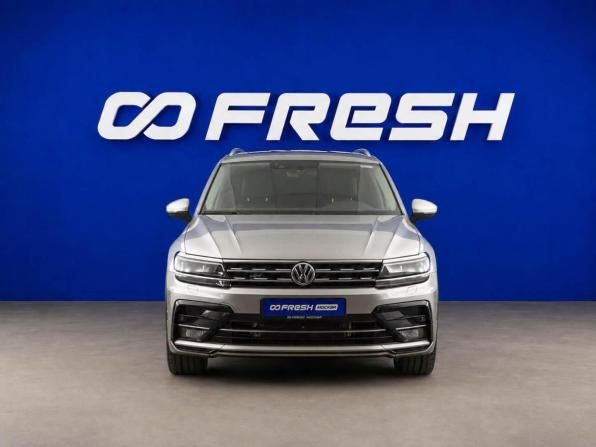 Volkswagen Tiguan II с пробегом 2018 года, цена 2 999 077 рублей, 165038 км, внедорожник, Автокод Объявления