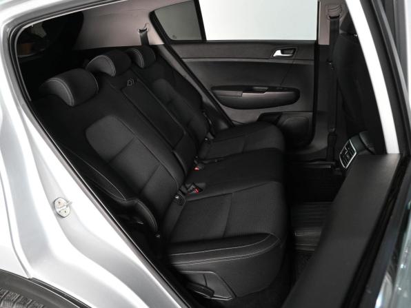 Kia Sportage IV Рестайлинг с пробегом 2020 года, цена 2 350 000 рублей, 100836 км, внедорожник, Автокод Объявления