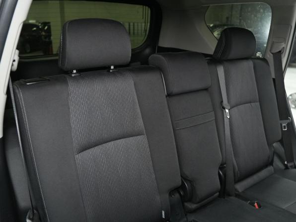 Toyota Land Cruiser Prado 150 Series Рестайлинг 2 с пробегом 2018 года, цена 4 800 000 рублей, 75000 км, внедорожник, Автокод Объявления