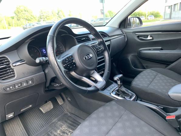 Kia Rio IV Рестайлинг с пробегом 2020 года, цена 1 675 000 рублей, 73795 км, седан, Автокод Объявления