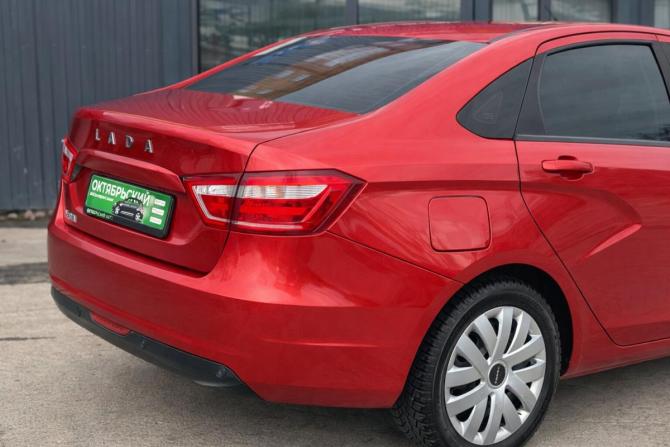 Lada (ВАЗ) Vesta I с пробегом 2021 года, цена 999 000 рублей, 71000 км, седан, Автокод Объявления
