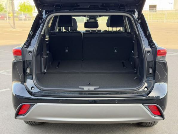 Toyota Highlander IV (XU70) с пробегом 2026 года, цена 5 200 000 рублей, 17 км, внедорожник, Автокод Объявления