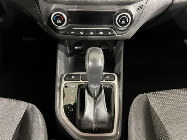 Hyundai Creta I Рестайлинг с пробегом 2021 года, цена 1 990 000 рублей, 56200 км, внедорожник, Автокод Объявления