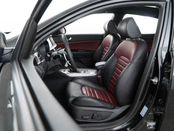 Kia Optima IV Рестайлинг с пробегом 2019 года, цена 2 149 444 рубля, 143696 км, седан, Автокод Объявления