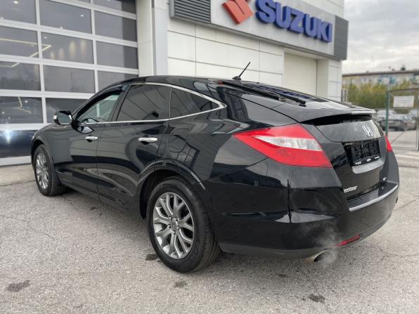 Honda Crosstour I с пробегом 2012 года, цена 1 450 000 рублей, 241114 км, внедорожник, Автокод Объявления