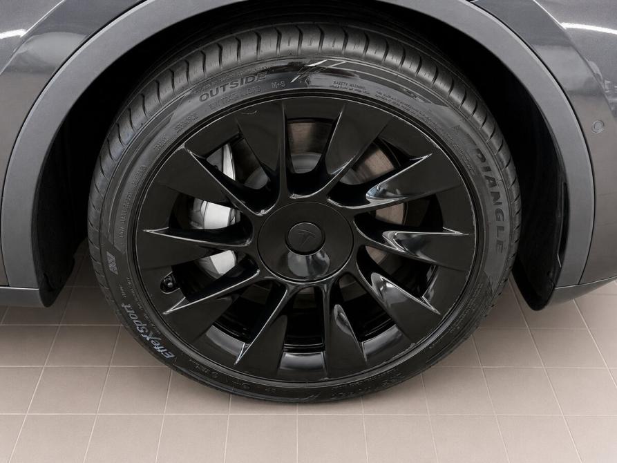 Tesla Model Y I Москва  - изображение 15