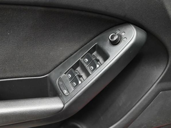 Audi A5 I (8T) с пробегом 2011 года, цена 950 000 рублей, 144944 км, лифтбек, Автокод Объявления