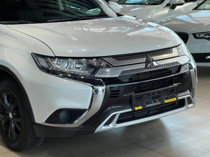 Mitsubishi Outlander III Рестайлинг 2 Оренбург  - изображение 7