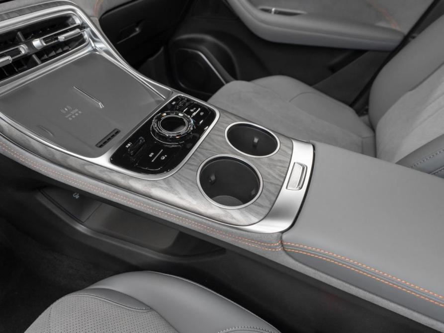 Geely Galaxy M7 Москва  - изображение 12