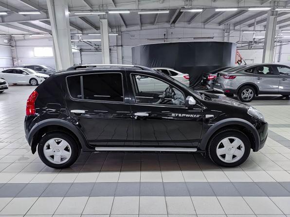 Renault Sandero I с пробегом 2013 года, цена 800 000 рублей, 87300 км, хэтчбек, Автокод Объявления