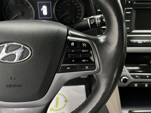 Hyundai Elantra VI (AD) с пробегом 2017 года, цена 1 580 000 рублей, 115696 км, седан, Автокод Объявления