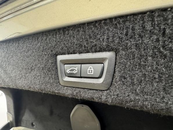 BMW 7 серии VI (G11/G12) Рестайлинг с пробегом 2020 года, цена 5 890 000 рублей, 95388 км, седан, Автокод Объявления