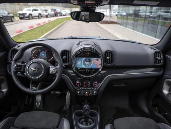 Mini Countryman II Рестайлинг с пробегом 2021 года, цена 3 369 000 рублей, 142999 км, внедорожник, Автокод Объявления