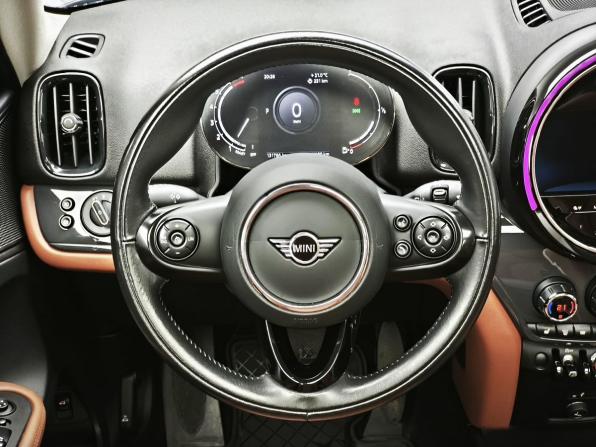 Mini Countryman II Рестайлинг с пробегом 2021 года, цена 2 375 000 рублей, 131757 км, внедорожник, Автокод Объявления