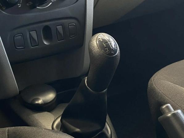 Renault Sandero II с пробегом 2015 года, цена 798 000 рублей, 126600 км, хэтчбек, Автокод Объявления