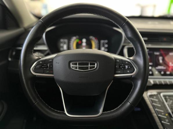 Geely Atlas Pro с пробегом 2022 года, цена 1 860 000 рублей, 75188 км, внедорожник, Автокод Объявления