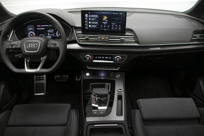Audi Q5 Sportback I (FY) с пробегом 2025 года, цена 5 750 000 рублей, 5359 км, внедорожник, Автокод Объявления