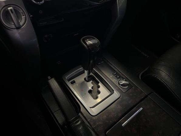 Toyota Land Cruiser 200 Series Рестайлинг 1 с пробегом 2012 года, цена 3 870 000 рублей, 184000 км, внедорожник, Автокод Объявления