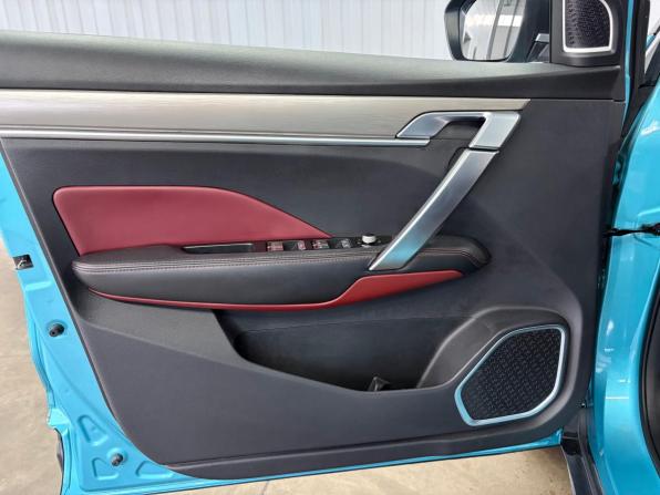 Geely Coolray I с пробегом 2023 года, цена 1 867 000 рублей, 34721 км, внедорожник, Автокод Объявления