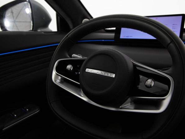 Exeed Exlantix ET с пробегом 2025 года, цена 5 199 000 рублей, 23086 км, внедорожник, Автокод Объявления