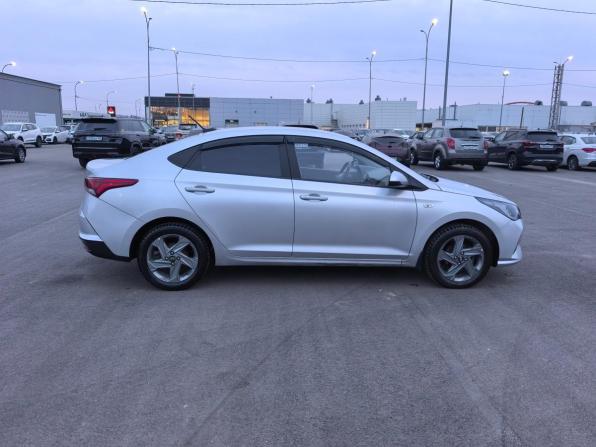 Hyundai Solaris II Рестайлинг с пробегом 2020 года, цена 1 420 000 рублей, 52000 км, седан, Автокод Объявления