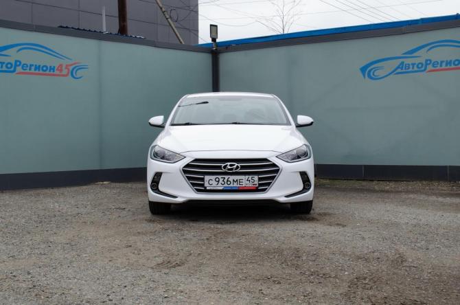 Hyundai Elantra VI (AD) с пробегом 2018 года, цена 1 580 000 рублей, 93000 км, седан, Автокод Объявления