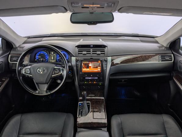 Toyota Camry VII (XV50) Рестайлинг 2 с пробегом 2018 года, цена 2 450 000 рублей, 182730 км, седан, Автокод Объявления