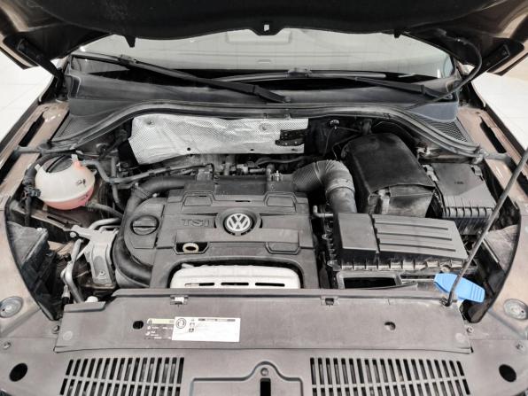 Volkswagen Tiguan I Рестайлинг с пробегом 2016 года, цена 1 508 000 рублей, 178768 км, внедорожник, Автокод Объявления