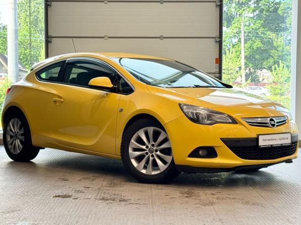 Opel Astra J Рестайлинг с пробегом 2013 года, цена 900 000 рублей, 135049 км, хэтчбек, Автокод Объявления