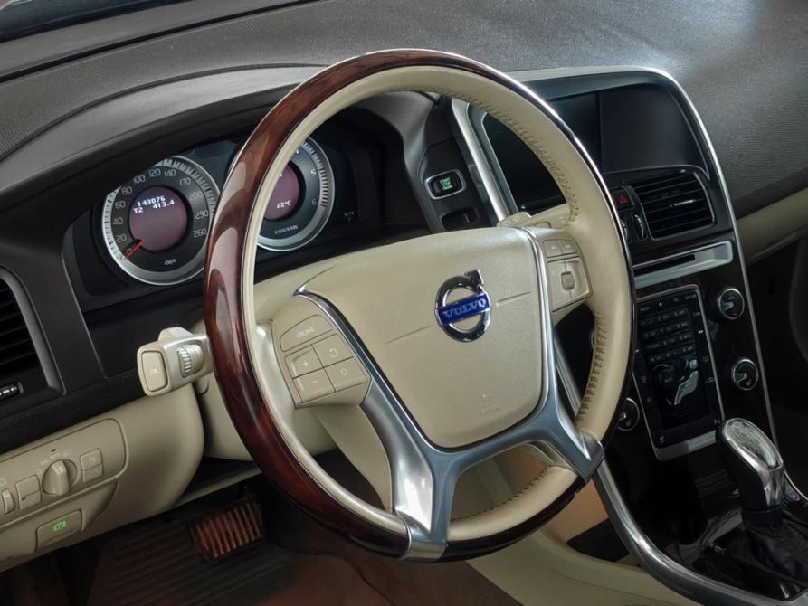 Volvo XC60 I Москва  - изображение 12