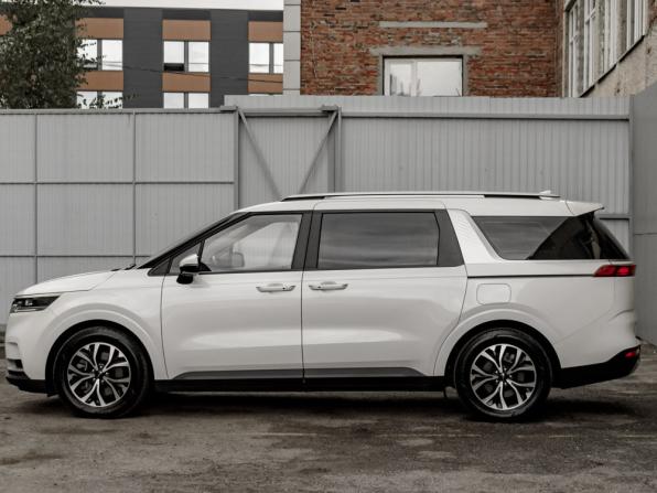 Kia Carnival IV с пробегом 2022 года, цена 4 250 000 рублей, 46965 км, минивэн, Автокод Объявления