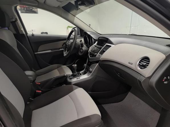 Chevrolet Cruze I с пробегом 2012 года, цена 720 000 рублей, 237055 км, хэтчбек, Автокод Объявления