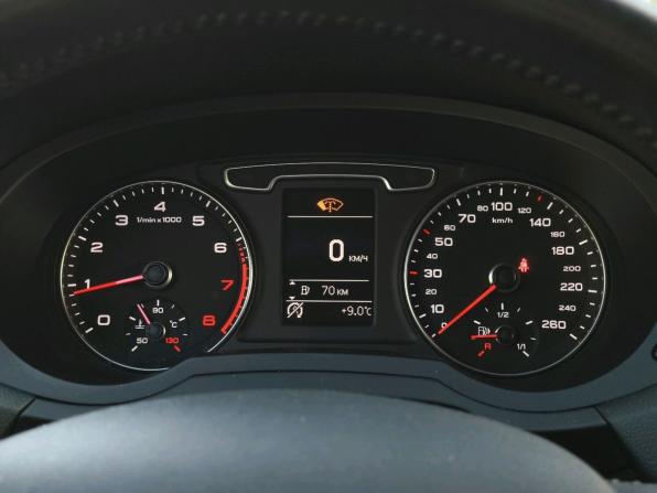 Audi Q3 I (8U) с пробегом 2013 года, цена 1 500 000 рублей, 149124 км, внедорожник, Автокод Объявления
