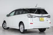 Toyota Wish II Рестайлинг Новосибирск  - изображение 22