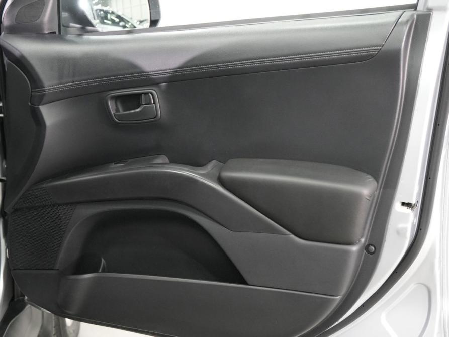 Mitsubishi Outlander II Рестайлинг Новосибирск  - изображение 15
