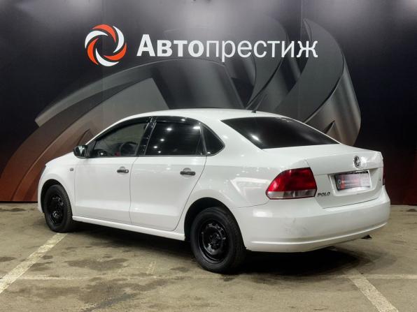 Volkswagen Polo V с пробегом 2013 года, цена 690 000 рублей, 168000 км, седан, Автокод Объявления