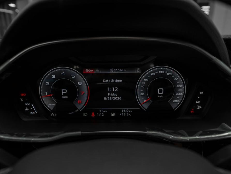 Audi Q3 II (F3) Москва  - изображение 12