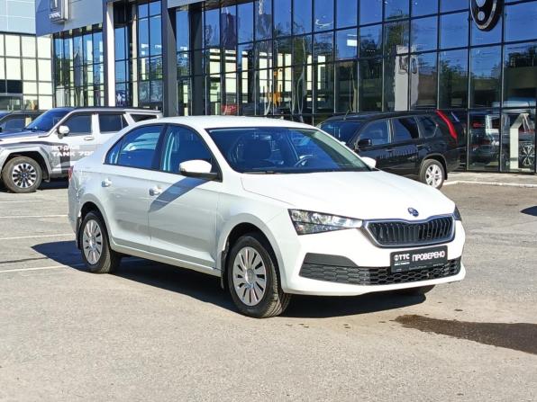 Skoda Rapid II с пробегом 2021 года, цена 1 385 000 рублей, 177213 км, лифтбек, Автокод Объявления