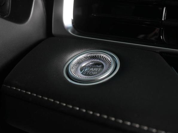 Chery Arrizo 8 с пробегом 2023 года, цена 2 099 000 рублей, 70025 км, седан, Автокод Объявления
