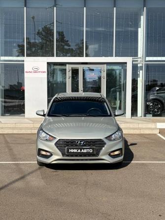 Hyundai Solaris II с пробегом 2018 года, цена 1 260 000 рублей, 76650 км, седан, Автокод Объявления