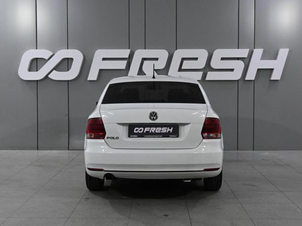 Volkswagen Polo V Рестайлинг с пробегом 2016 года, цена 1 029 000 рублей, 202000 км, седан, Автокод Объявления