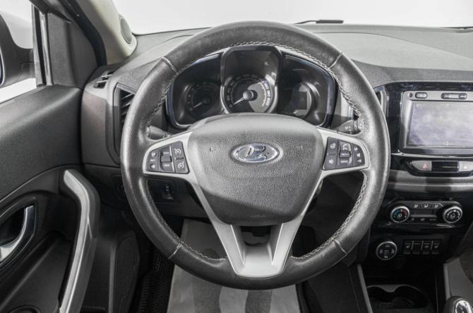 Lada (ВАЗ) XRAY I с пробегом 2018 года, цена 949 000 рублей, 65000 км, хэтчбек, Автокод Объявления