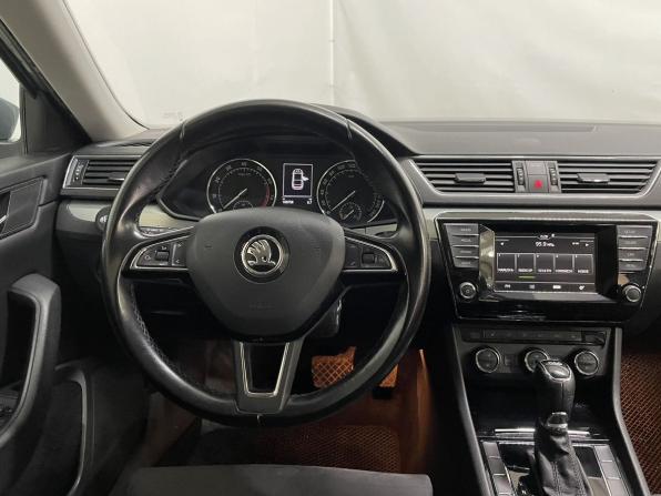 Skoda Superb III с пробегом 2016 года, цена 1 499 000 рублей, 169758 км, лифтбек, Автокод Объявления