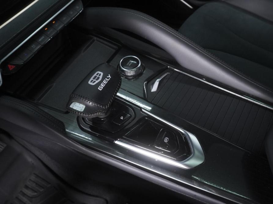 Geely Monjaro I Ростов-на-Дону  - изображение 14
